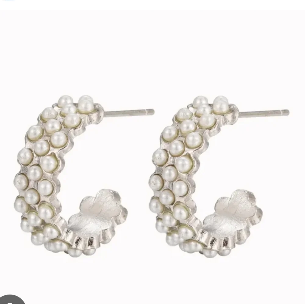 SALE! Silver Tone Pearl Hoops
